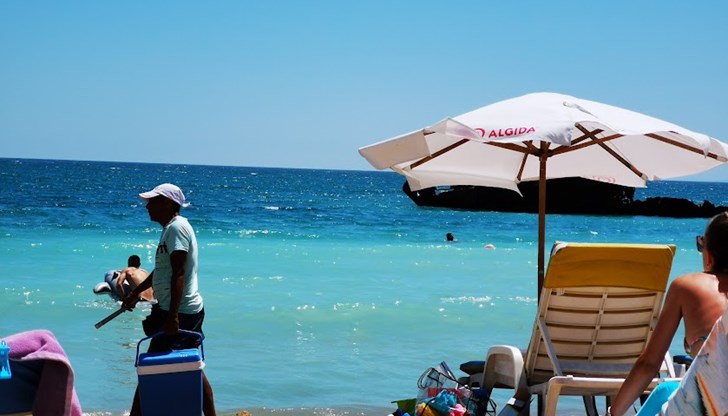 Като всеки летен сезон на българското море и този е като предишния, при това на по-високи с 20-30% цени Като всеки летен сезон на българското море и този е като предишния, при това на по-високи с 20-30% цени