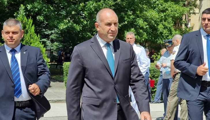 Не е проява на добър вкус да се оправдават нелепите промени в Конституцията точно с това зловредно деяние в Стара Загора