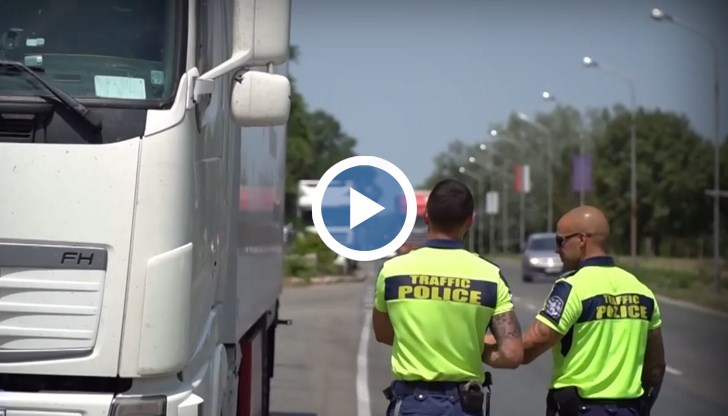 Причината са високите температури и омекването на асфалта