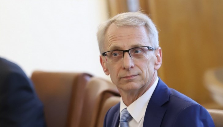 Европейският парламент одобри с голямо мнозинство нов призив за приемане на България и Румъния в Шенген Европейският парламент одобри с голямо мнозинство нов призив за приемане на България и Румъния в Шенген