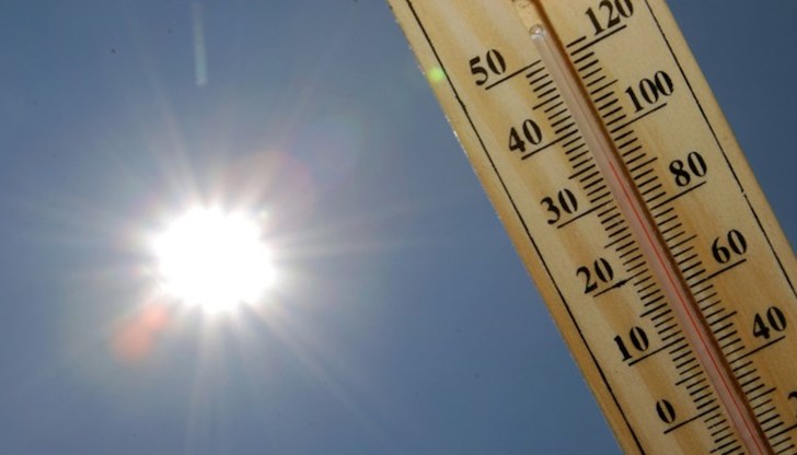 Прогнозата за неделя е с малко по-ниски температури Прогнозата за неделя е с малко по-ниски температури