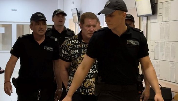 Той е известен в ъндърграунд средите от близкото минало Той е известен в ъндърграунд средите от близкото минало