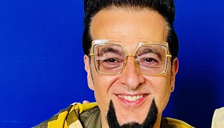 Приятелите ти, които никога не харесват песните, премълчават благотворитеността, нещото, което правиш, сега звънят. Ехидни, любопитни, жалва се пиар експертът