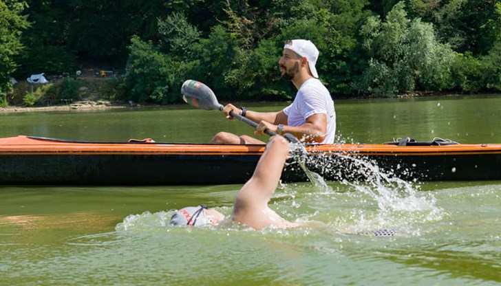 Каузата му е в подкрепа на деца с онкохематологични заболявания