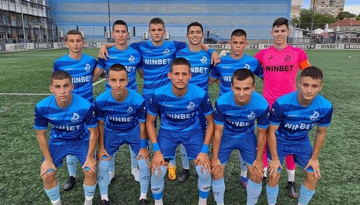 Приятелската среща се игра на Градския стадион в Русе Приятелската среща се игра на Градския стадион в Русе