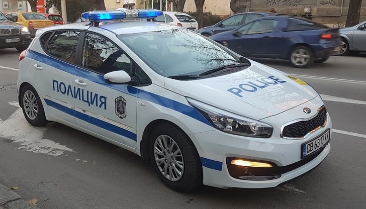 Полицаи от Второ РУ разследват сигнал за кражба на медни проводници