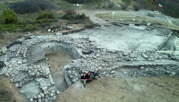 Археолози започват изследване на късноантичната и средновековна крепост Археолози започват изследване на късноантичната и средновековна крепост
