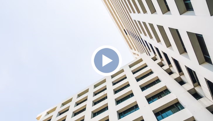 Ще тръгнат ли надолу цените на жилищата?