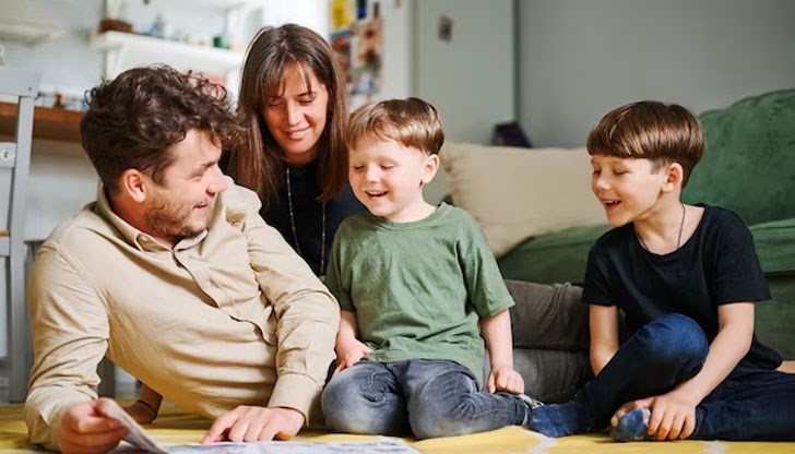 Догодина родителите на две деца ще могат да приспаднат 12 000 лева от данъчната си основа за доходите през 2023-та