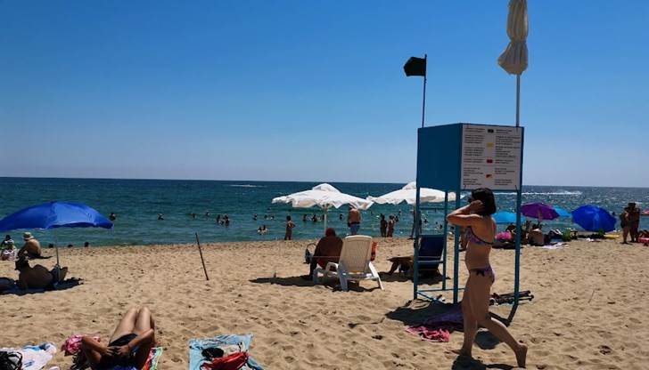 Макар твърденията, че морето на Илинден взема жертви да са само народни вярвания, днес спасителите са особено бдителни Макар твърденията, че морето на Илинден взема жертви да са само народни вярвания, днес спасителите са особено бдителни