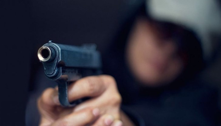 Постоянен арест за мъжа от столичния квартал „Люлин”, насочил газов пистолет към главата на съсед