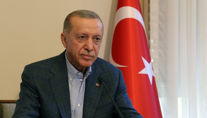 Турският президент говори и по въпроса за приемането на Украйна в НАТО Турският президент говори и по въпроса за приемането на Украйна в НАТО