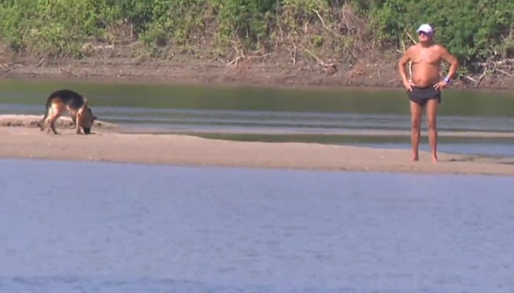 Дунав отново се оказа привлекателно място за прохлада в Русе Дунав отново се оказа привлекателно място за прохлада в Русе