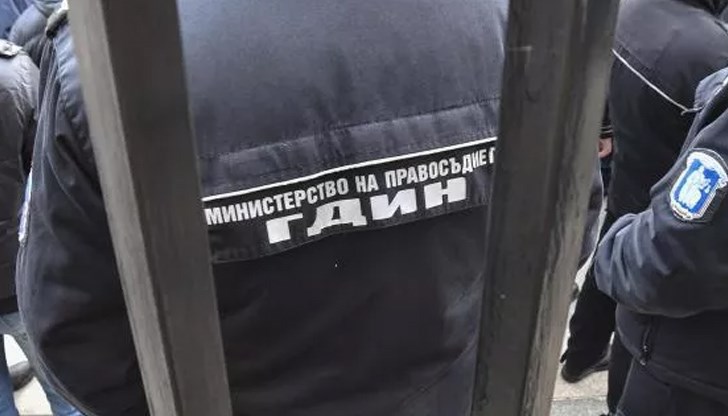 В дома на Георги Стоянов са открити множество примки и незаконно оръжие В дома на Георги Стоянов са открити множество примки и незаконно оръжие