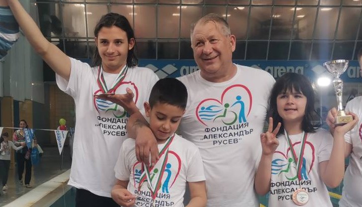 За измамника съобщи председателят на фондацията Илиян Русев - Скури За измамника съобщи председателят на фондацията Илиян Русев - Скури