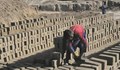 Нелегален детски труд в жегите на столицата