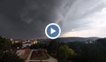 Мощна буря с градушка нанесе щети в Сърбия