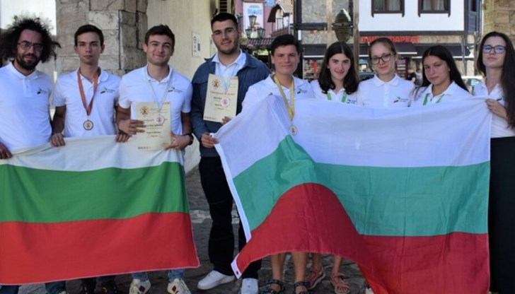 Имаме общо 79 медала от всичките международни олимпиади, като от тях 23 са златни Имаме общо 79 медала от всичките международни олимпиади, като от тях 23 са златни