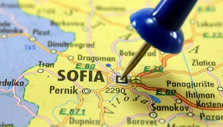 Бойко Борисов и Алексей Петров - от гледна точка на кариерите им - са като сиамски близнаци Бойко Борисов и Алексей Петров - от гледна точка на кариерите им - са като сиамски близнаци