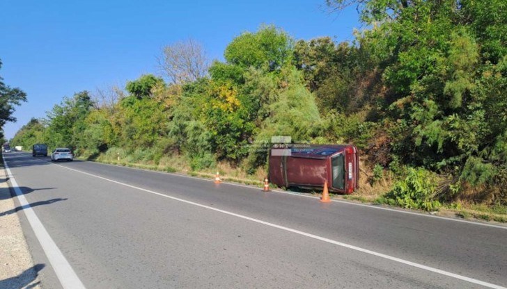 Инцидентът блокира движението по пътя Русе-Бяла Инцидентът блокира движението по пътя Русе-Бяла