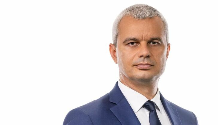 Ставаме свидетели на връщане на мутренските години и развилняване на престъпността в България, коментира лидерът на "Възраждане"