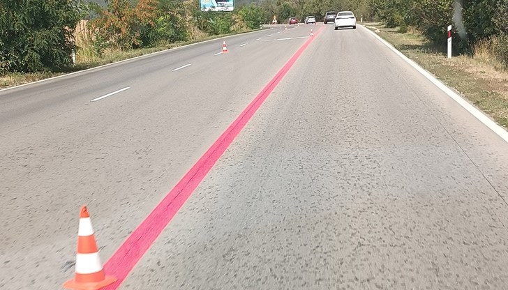 На 14 участъка на пътя Русе – Велико Търново ще се сложат разделителни колчета