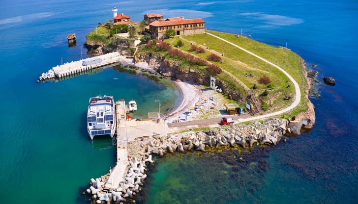 Посетителите на 21-метровата кула ще имат възможност да видят целия Бургаския залив отвисоко