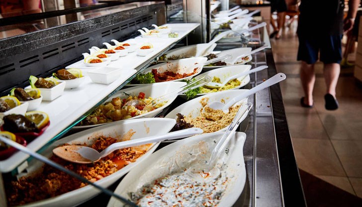 Останалите коментират качеството на предлаганата в хотелите храна, призна туроператор Останалите коментират качеството на предлаганата в хотелите храна, призна туроператор