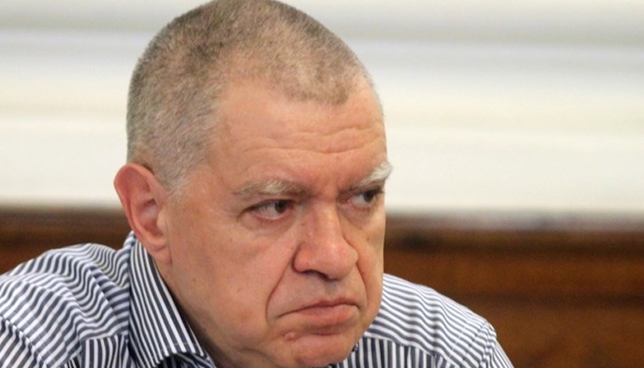 За първи път имаме основание да искаме съд за тези безотговорни политици, каза проф. Константинов