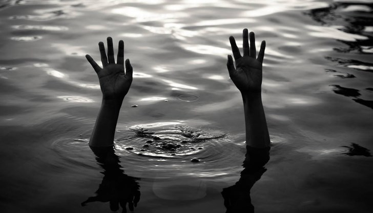 Има и случай на удавен млад мъж в района на крайбрежната алея в Несебър