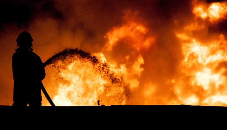 Пожарът е избухнал в района на Маратон