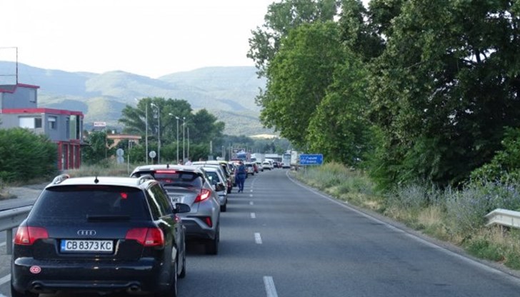 От „Гранична полиция“ препоръчват на гражданите, които пътуват към и от Гърция, да използват ГКПП „Маказа"