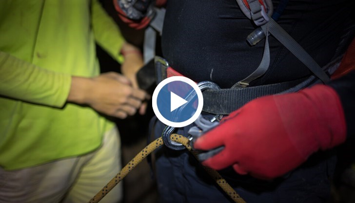 Крадците се направили на алпинисти, за да влязат в жилищата