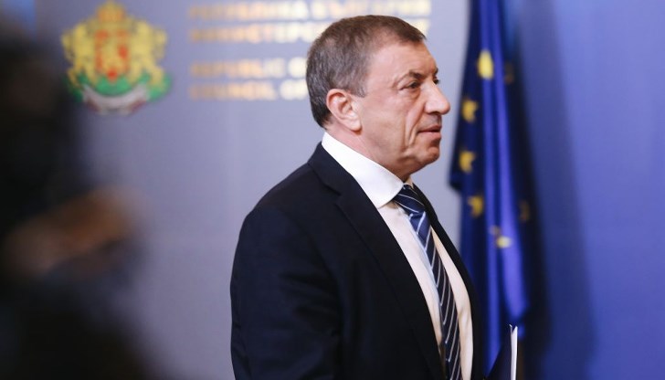 Има два неуспешни атентата срещу него Има два неуспешни атентата срещу него