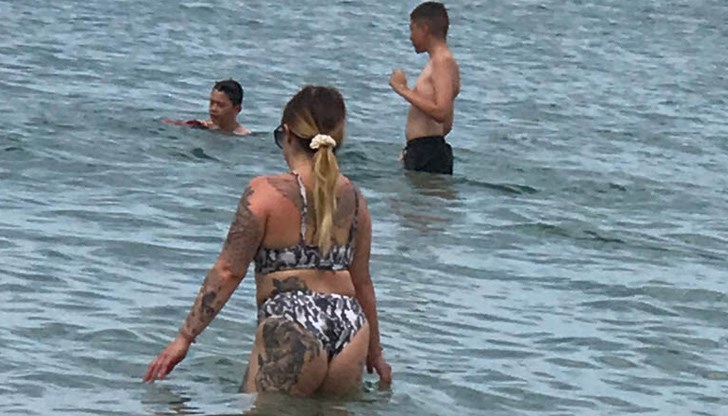 Бием поне в изкуството на „фототапета