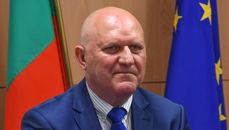 Целта е да се развиват социалната и емоционална интелигентност на учениците Целта е да се развиват социалната и емоционална интелигентност на учениците