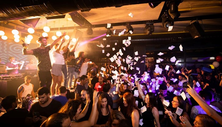 Възпитава ли чалгата и чалгизирането насилие, води ли до спад в морала; предизвиква ли вълни от неуважение към социалните норми?