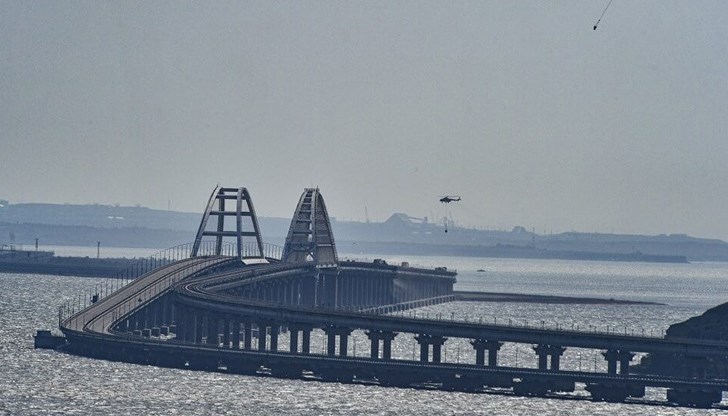 Кримския мост е отново затворен за движение