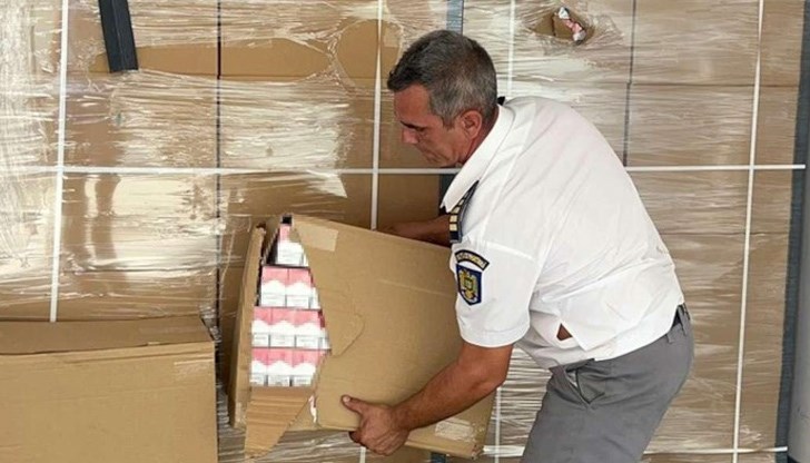 435 000 кутии нелегални цигари са спрени на ГКПП "Гюргево"