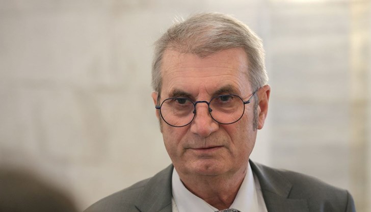 По думите на Христо Хинков пострадалите може да бъдат транспортирани до България с хеликоптери