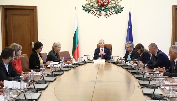 Осем приоритета са заложени в Националната стратегия за борба с изпирането на пари и финансирането на тероризма Осем приоритета са заложени в Националната стратегия за борба с изпирането на пари и финансирането на тероризма