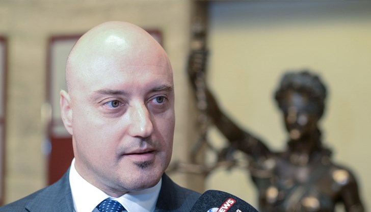 Такива пропуски трябва да бъдат отстранени с промяна в организациите, каза Атанас Славов Такива пропуски трябва да бъдат отстранени с промяна в организациите, каза Атанас Славов