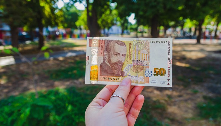 Някои са получили по-голямо увеличение, но заплатите на други не са мръднали