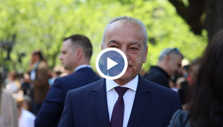 Бившият служебен премиер посочи, че никой още не е видял реални действия за решаването на проблемите на гражданите