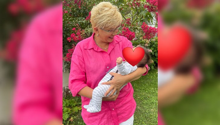 Да ни бъде жив и здрав Йоан!, написа певицата в емоционален пост Да ни бъде жив и здрав Йоан!, написа певицата в емоционален пост