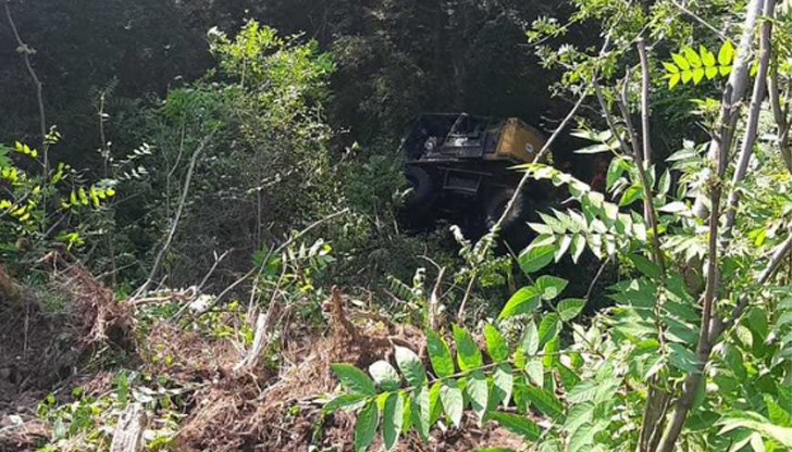 Единият машинист е успял да скочи преди инцидента, а вторият е починал