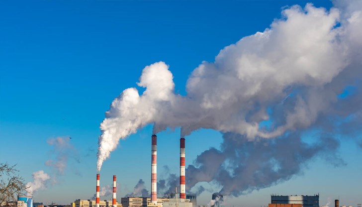 Това на практика е произволно определен данък, наказващ електропроизводство от въглища, да речем, пише Кузман Илиев Това на практика е произволно определен данък, наказващ електропроизводство от въглища, да речем, пише Кузман Илиев