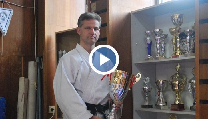 Той имаше няколко лица, сподели Георги Ривов