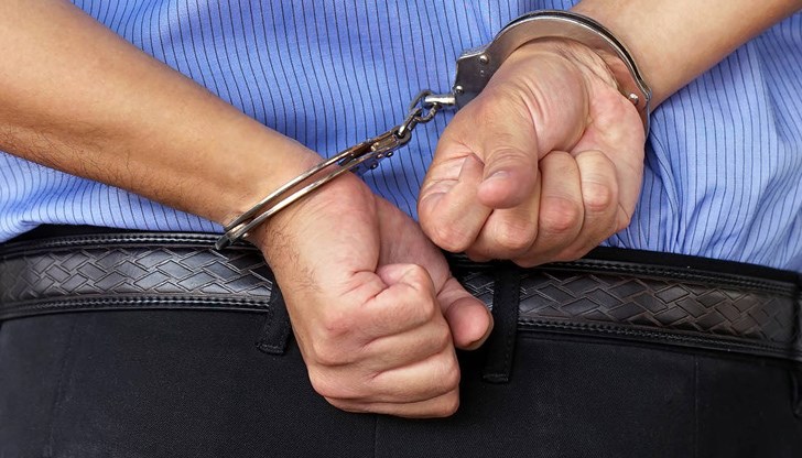 Напрежение между двама съседи ескалира във физическа саморазправа Напрежение между двама съседи ескалира във физическа саморазправа