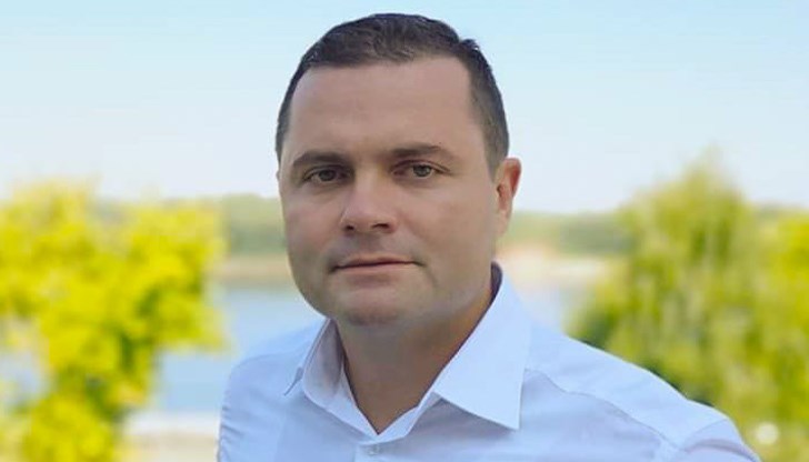 Трябва да помислим какво да направим, за да не се нарушават обществените правила, отбеляза кметът на Русе